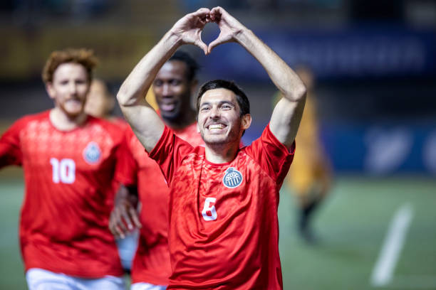 费并且保证 费并且保证